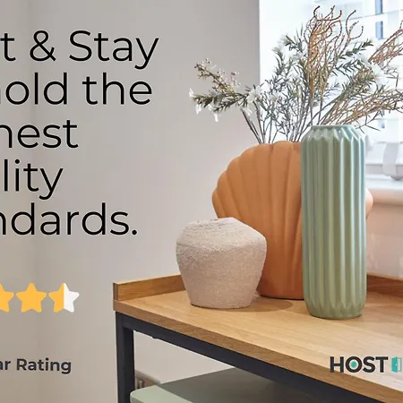 Host & - Lemonade Arch *